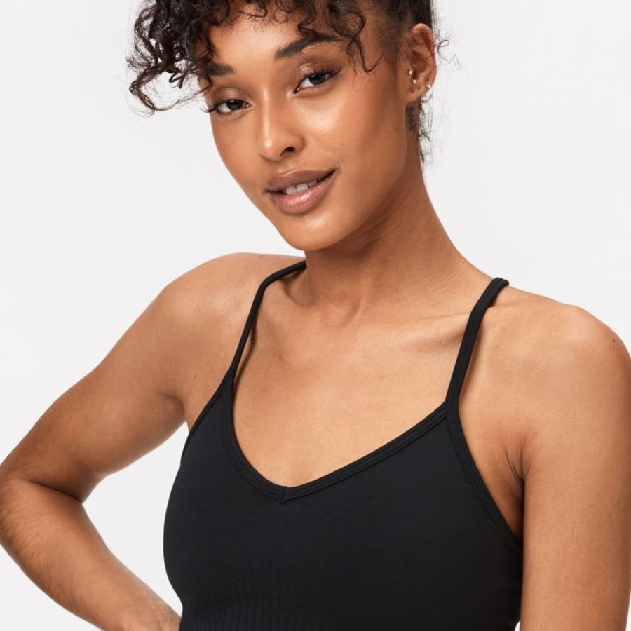 Crop-Tops STRONGER | Smooth I Crop Top I Buy Online I Stronger Black