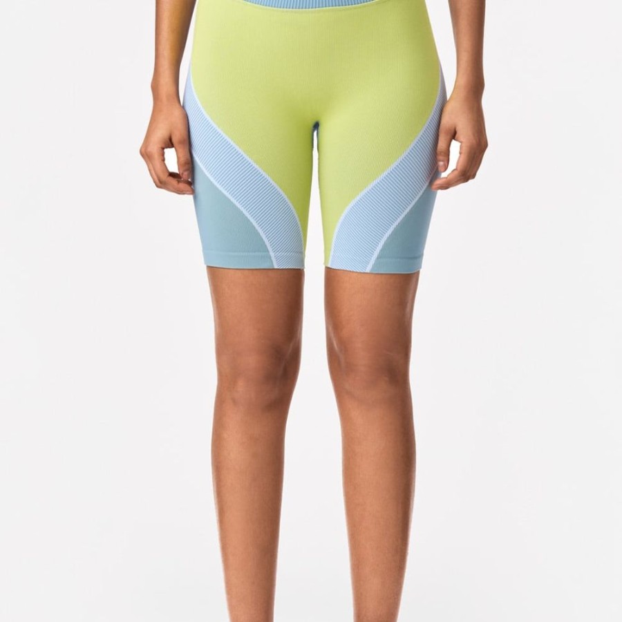 Shorts & Bike STRONGER | Lively Seamless Bike Shorts Celery Green