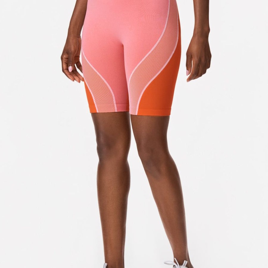 Shorts & Bike STRONGER | Lively Seamless Bike Shorts Peony