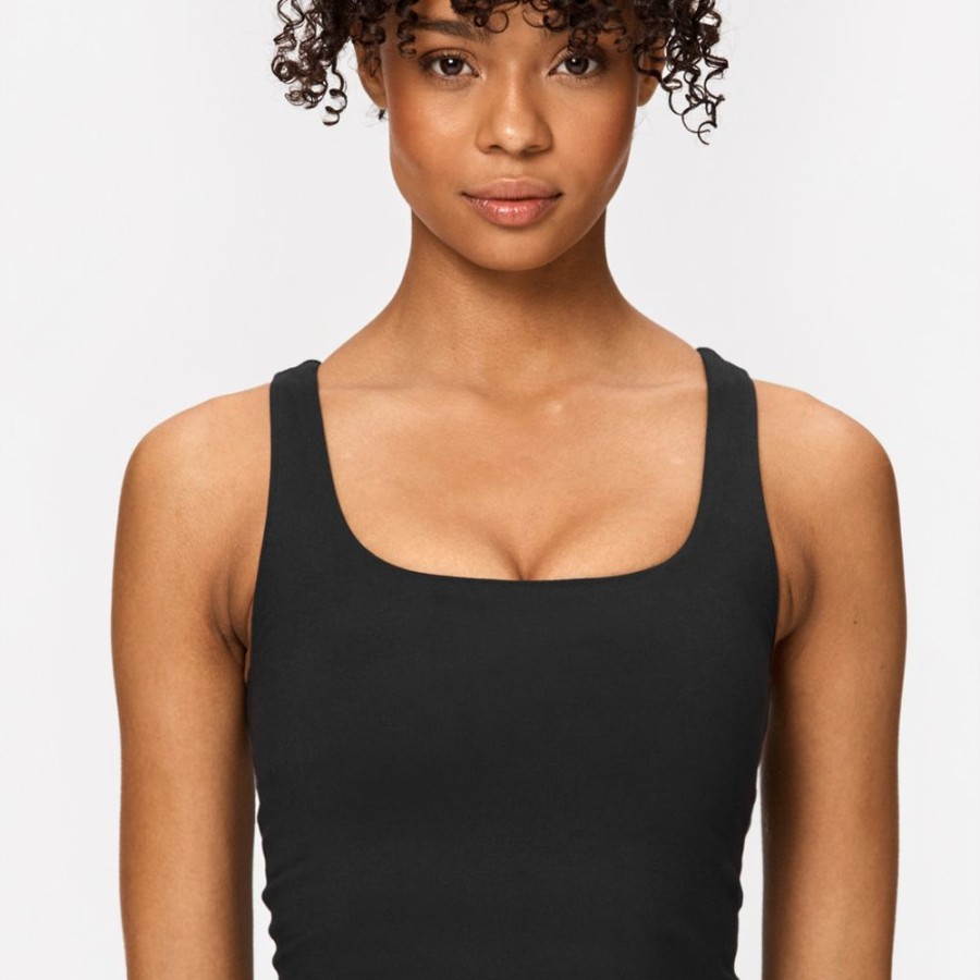 Crop-Tops STRONGER | Peach Crop Top I Buy Online I Stronger Black